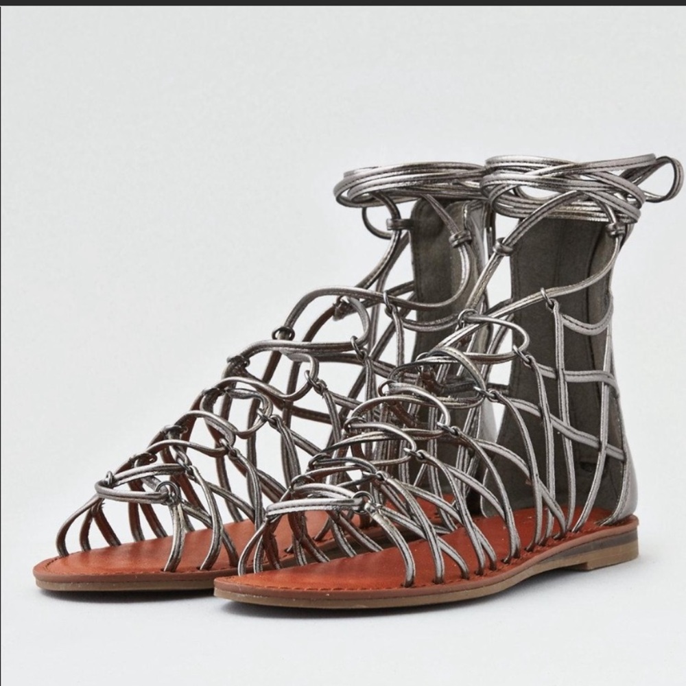 American Eagle sandals